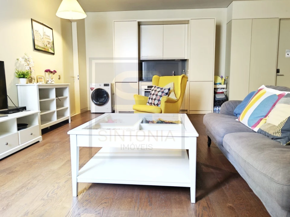 Apartamento T2 para Venda em Misericórdia Foto 14