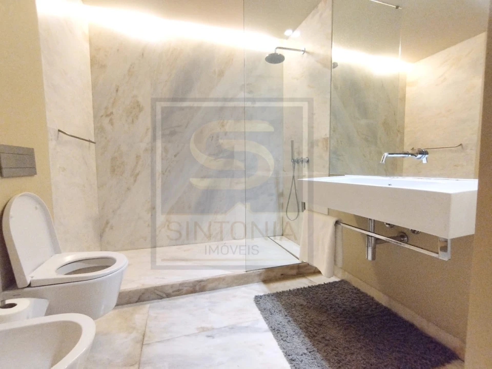 Apartamento T2 para Venda em Misericórdia Foto 26