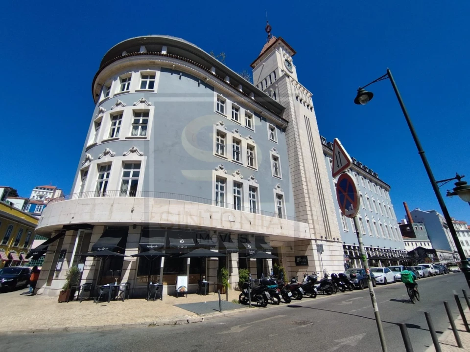 Apartamento T2 para Venda em Misericórdia Foto 32