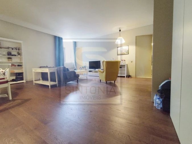 Apartamento T2 para Venda em Misericórdia Foto 15