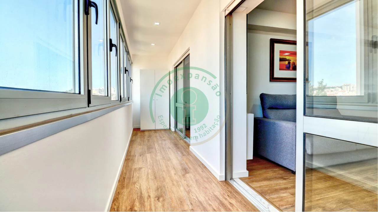 Apartamento T1 para Venda em Buarcos Foto 9