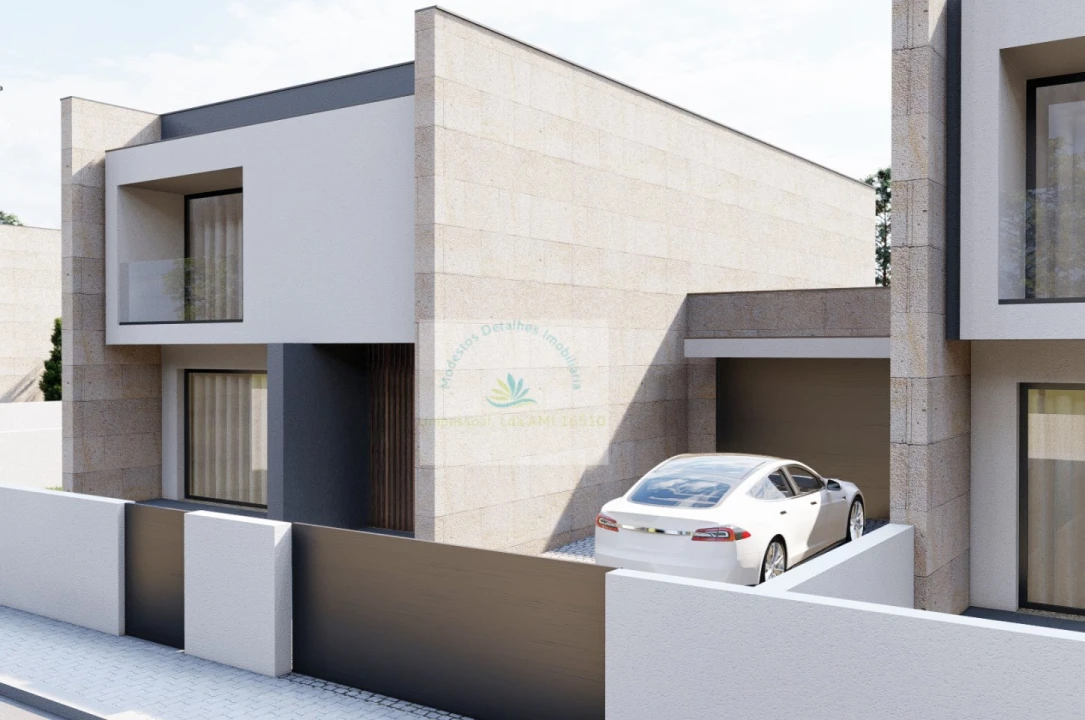 Moradia T3 para Venda em Loureira Foto 4