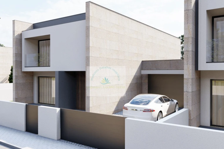 Moradia T3 para Venda em Loureira Foto 4