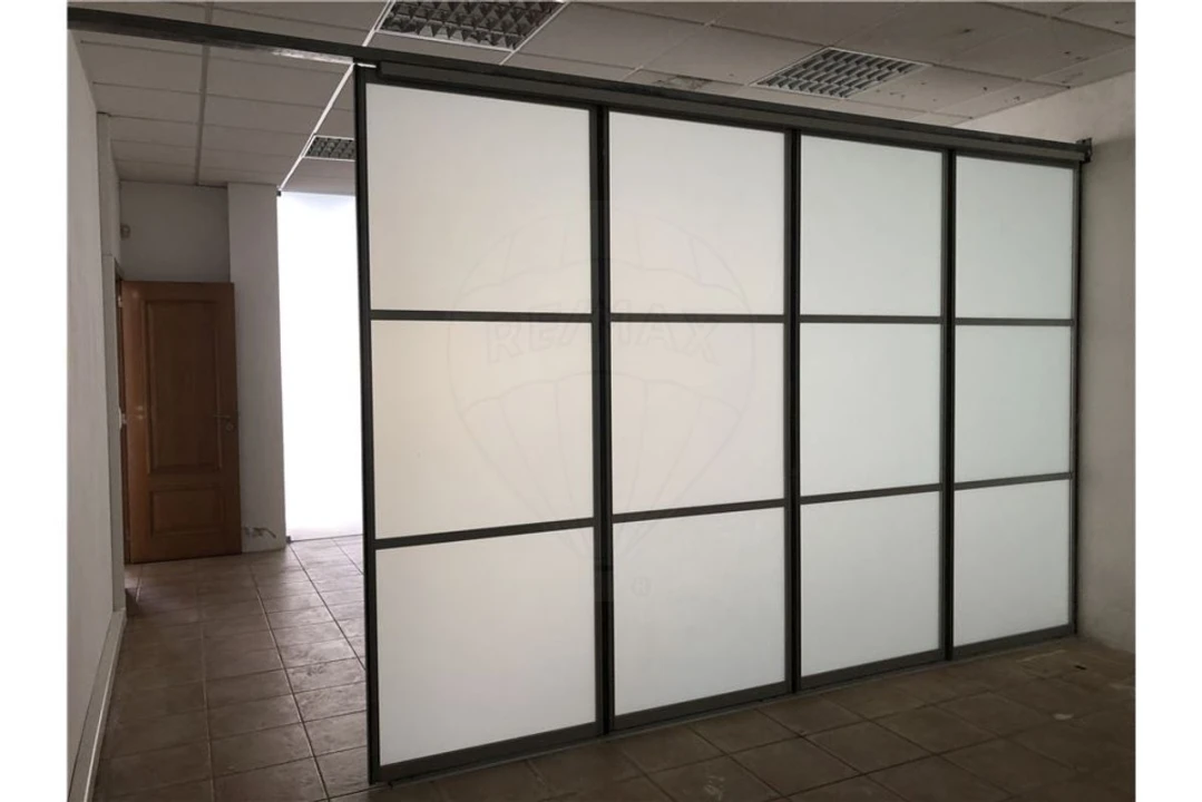 Loja para Venda em Gafanha da Nazaré Foto 5