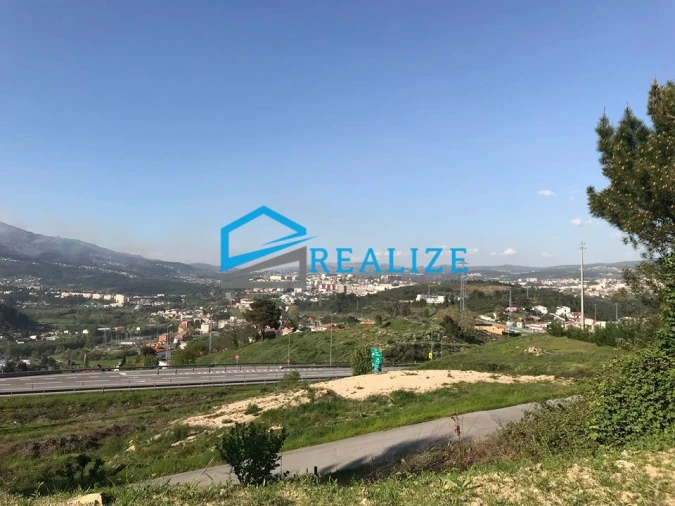 Terreno para Venda em Parada de Cunhos