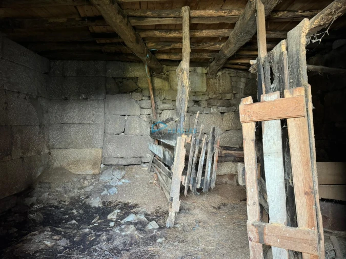 Moradia T4 para Venda em Mouçós e Lamares Foto 23