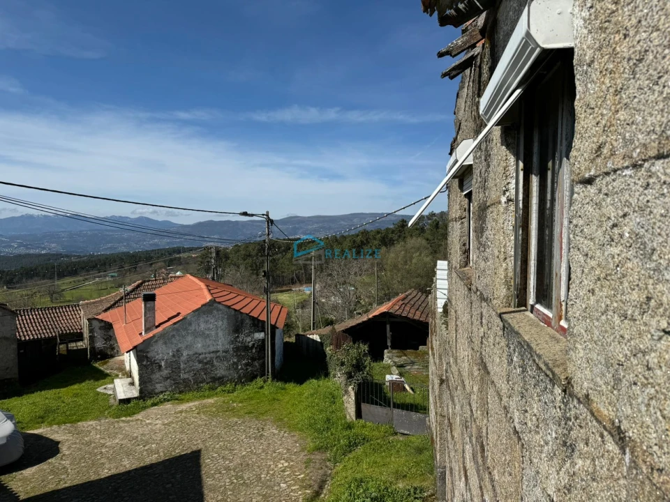 Moradia T4 para Venda em Mouçós e Lamares Foto 14