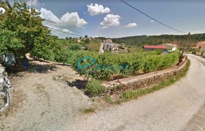 Terreno para Venda em Folhadela