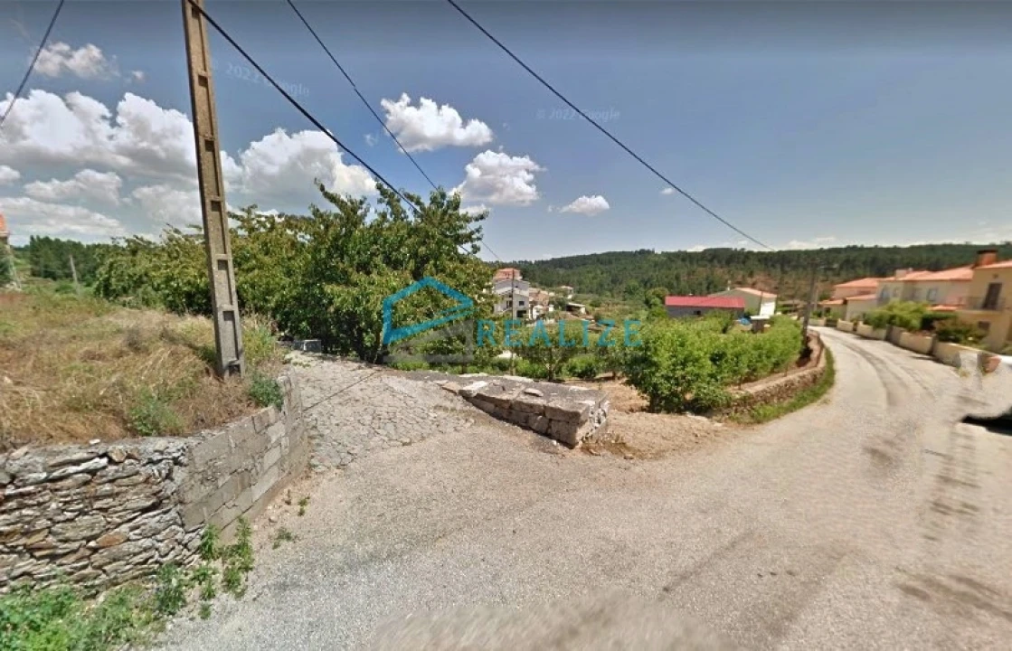 Terreno para Venda em Folhadela Foto 2