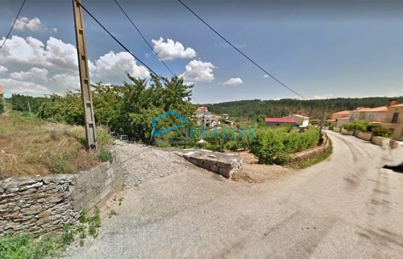 Terreno para Venda em Folhadela Foto 2