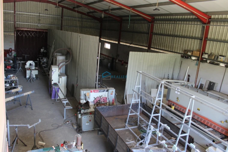 Armazém para Venda em Vila Marim Foto 11