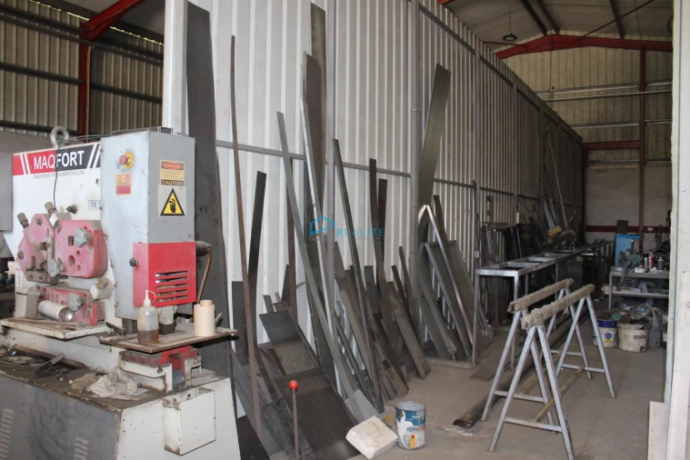 Armazém para Venda em Vila Marim Foto 8