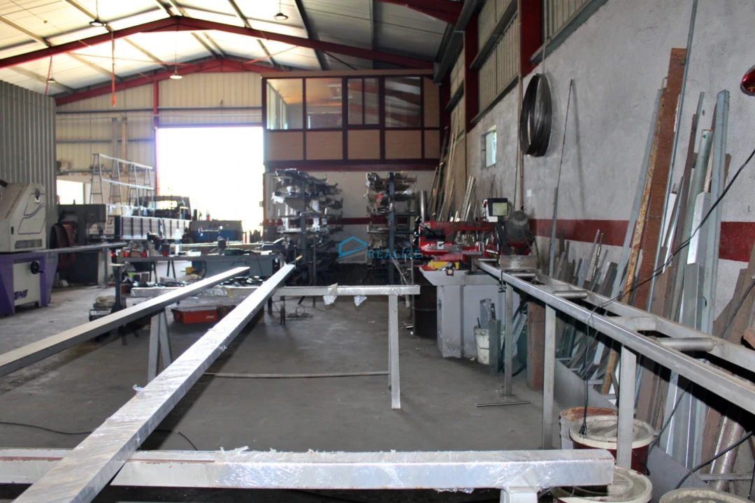 Armazém para Venda em Vila Marim Foto 4