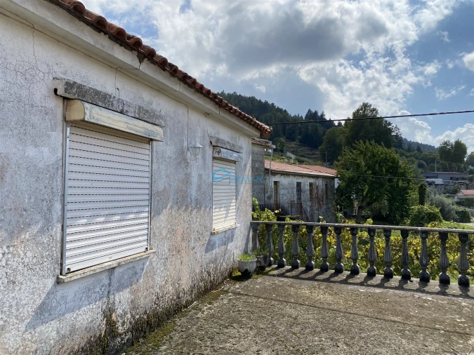 Moradia T5 para Venda em Vila Pouca de Aguiar Foto 2