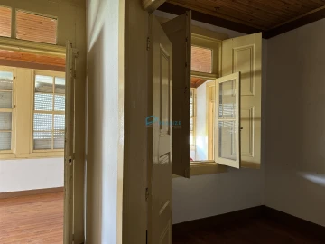 Moradia T4 para Venda em Nossa Senhora da Conceição, São Pedro e São Dinis