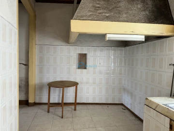 Moradia T4 para Venda em Nossa Senhora da Conceição, São Pedro e São Dinis