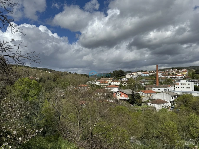 Moradia T4 para Venda em Nossa Senhora da Conceição, São Pedro e São Dinis Foto 47