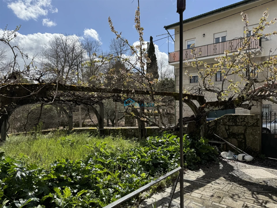 Moradia T4 para Venda em Nossa Senhora da Conceição, São Pedro e São Dinis Foto 29
