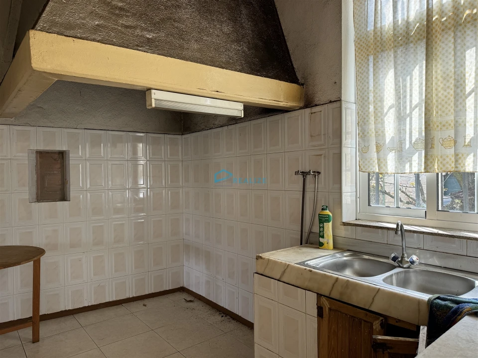 Moradia T4 para Venda em Nossa Senhora da Conceição, São Pedro e São Dinis Foto 9