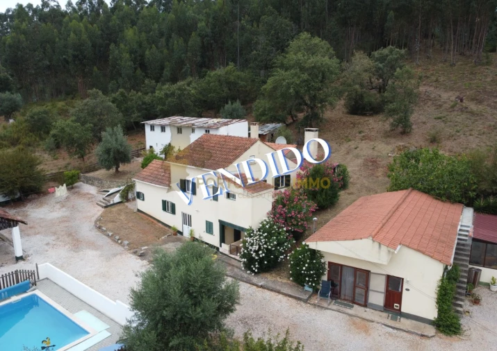 Quinta T3 para Venda em Alvaiázere Foto 1