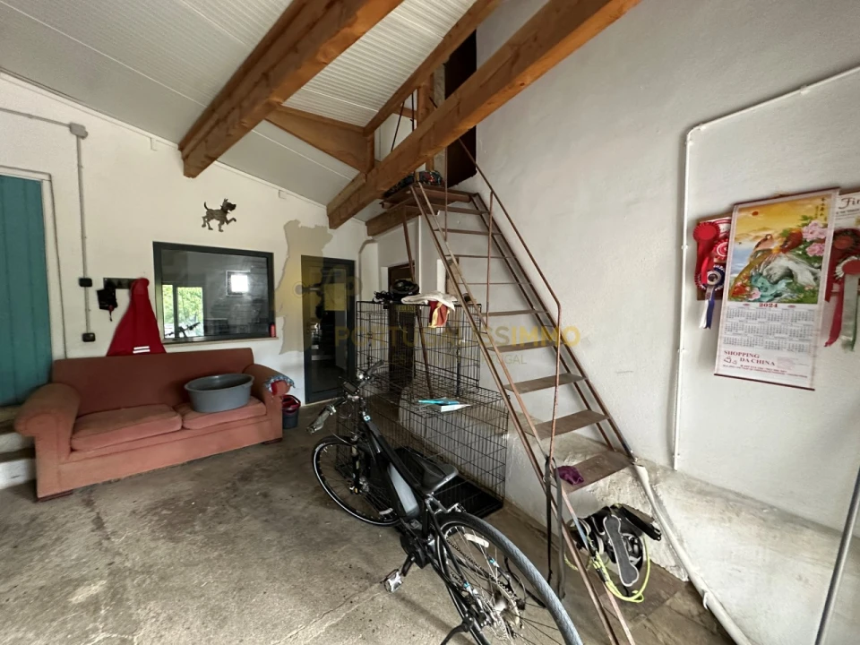 Moradia T2 para Venda em Carregueiros Foto 18