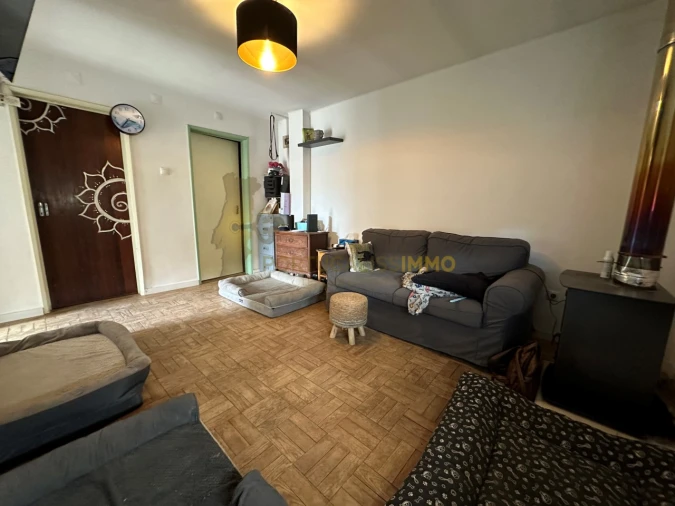 Moradia T2 para Venda em Carregueiros Foto 6