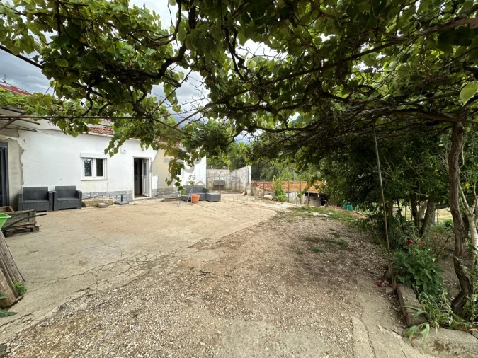 Moradia T2 para Venda em Carregueiros Foto 30