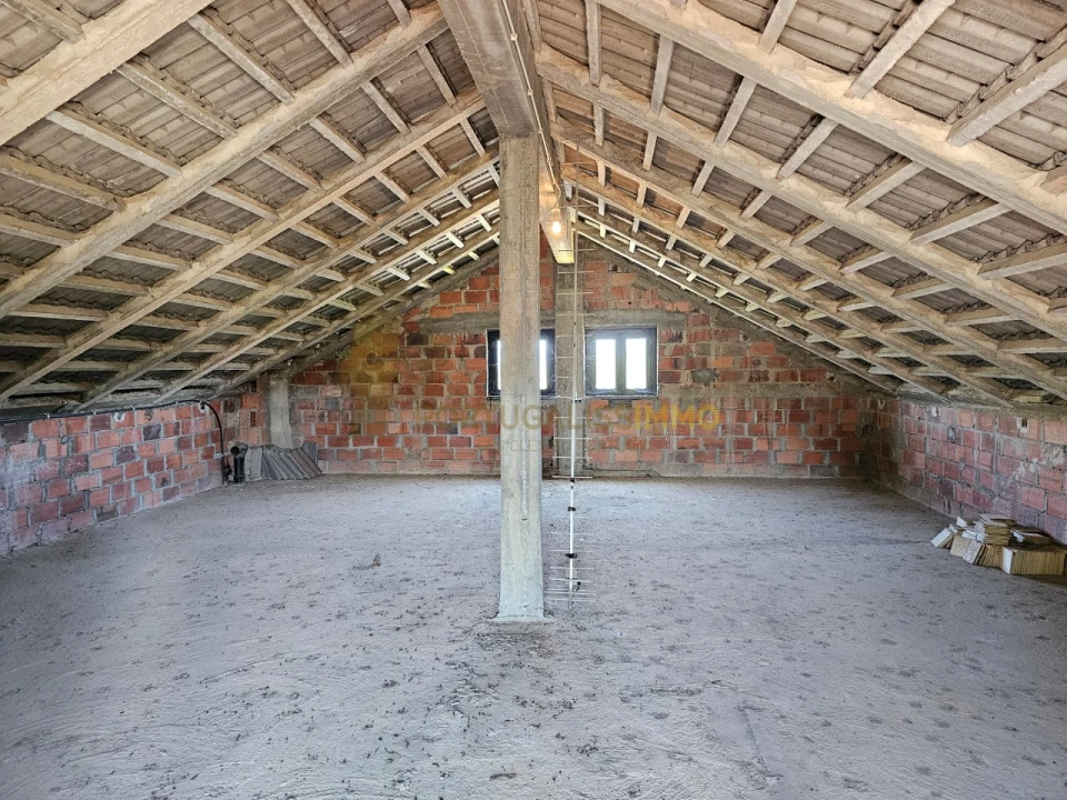 Moradia T4 para Venda em Santiago da Guarda Foto 17