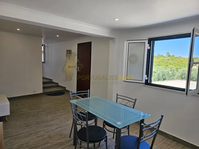 Moradia T3 para Venda em Carregueiros Foto 4