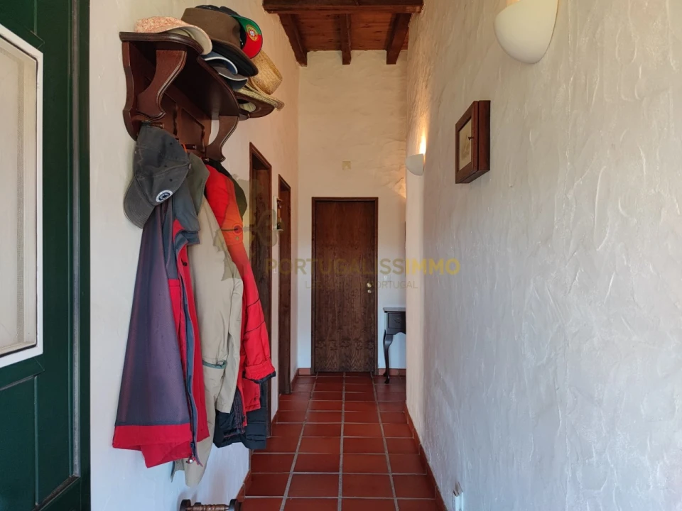 Quinta T2 para Venda em Serra e Junceira Foto 12