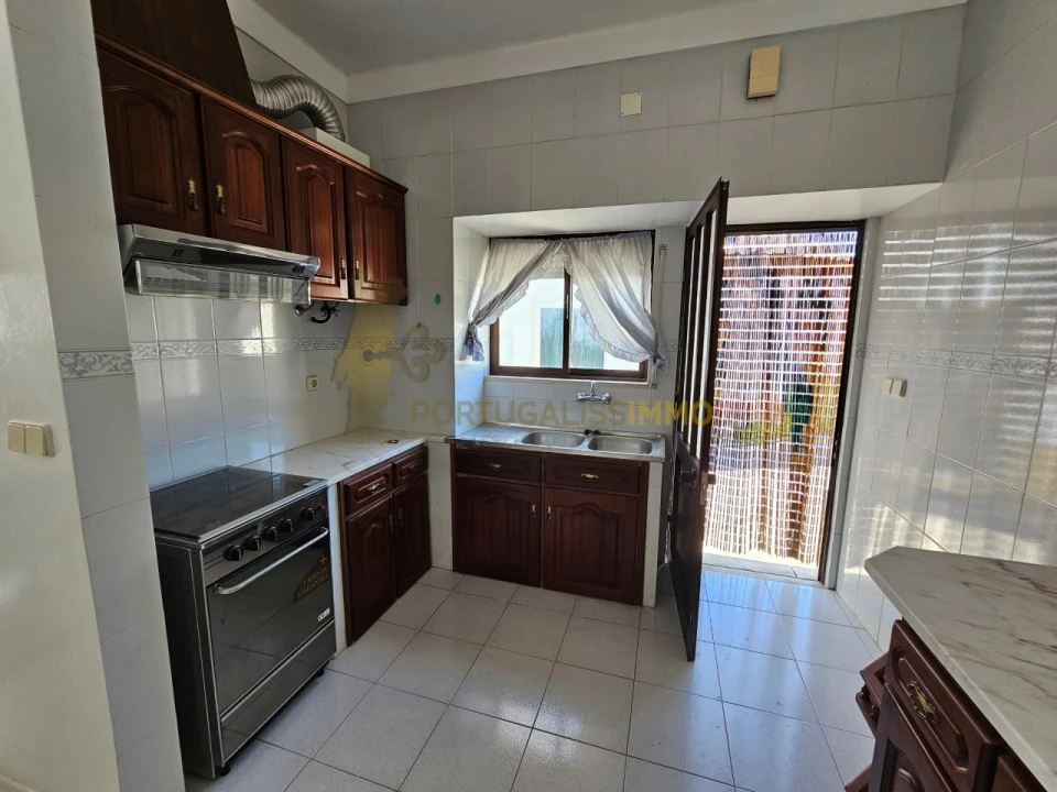 Moradia T2 para Venda em Olaia e Paço Foto 3