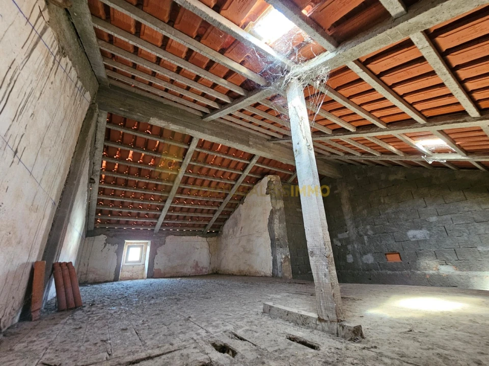 Moradia T2 para Venda em Olaia e Paço Foto 31