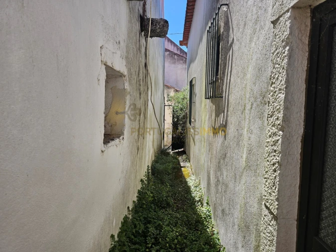 Moradia T2 para Venda em Olaia e Paço Foto 9