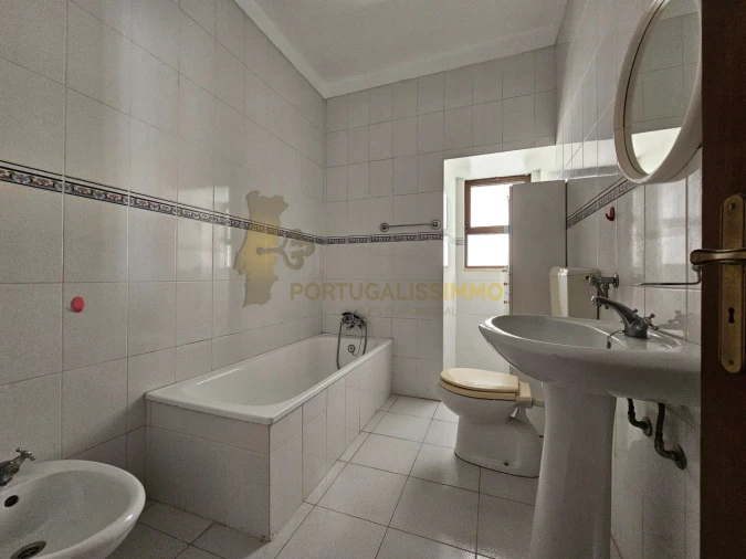 Moradia T2 para Venda em Olaia e Paço Foto 13