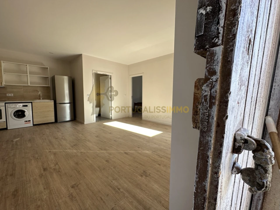 Moradia T3 para Venda em Além da Ribeira e Pedreira Foto 8