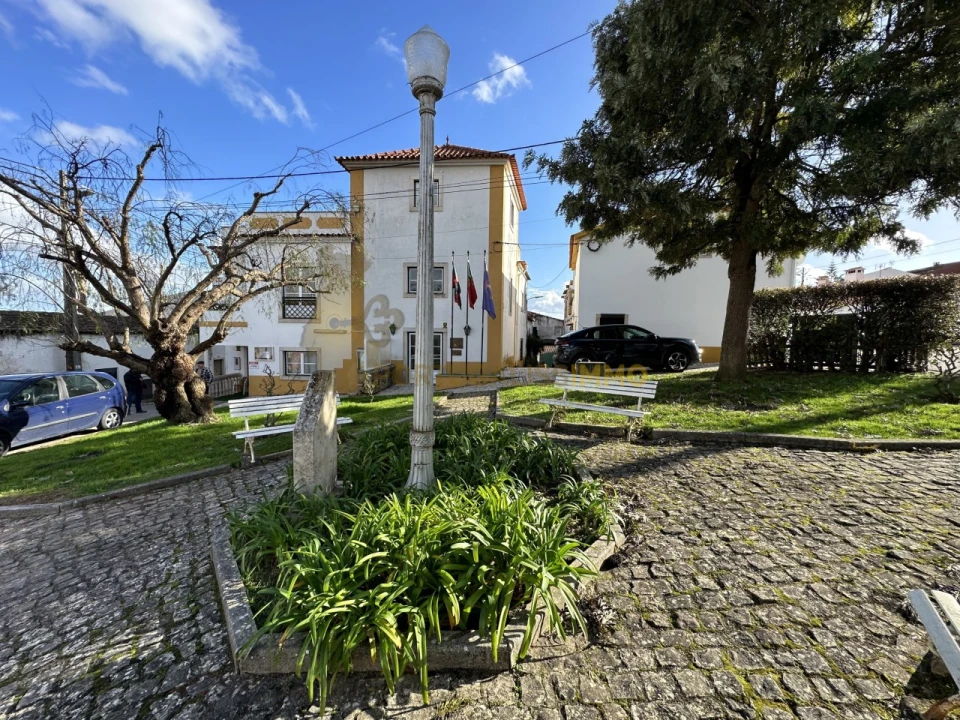 Moradia T3 para Venda em Além da Ribeira e Pedreira Foto 48