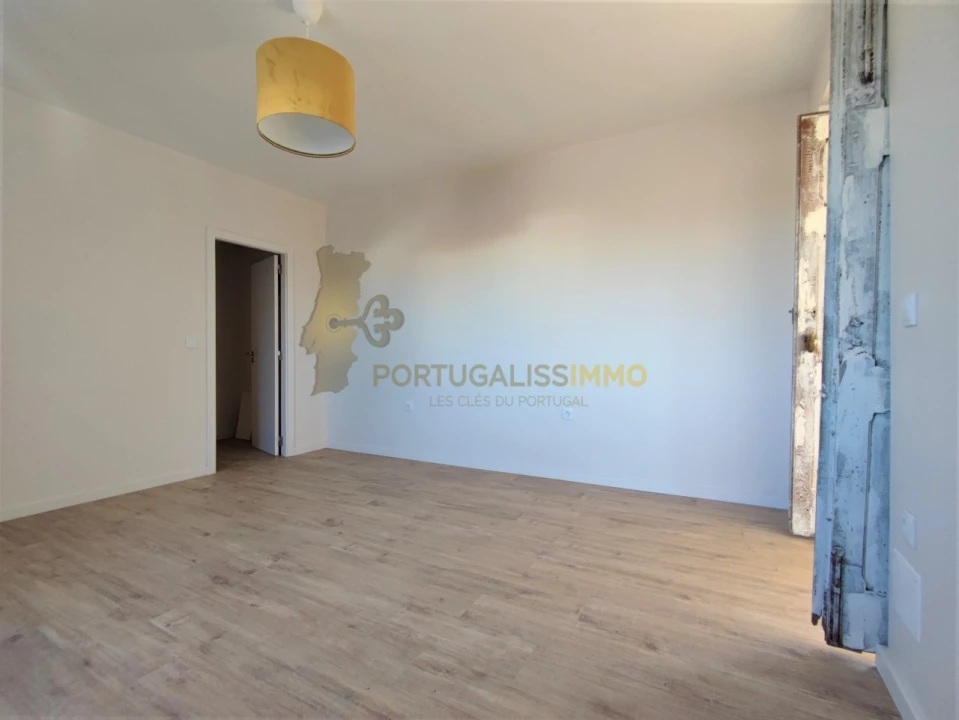 Moradia T3 para Venda em Além da Ribeira e Pedreira Foto 29