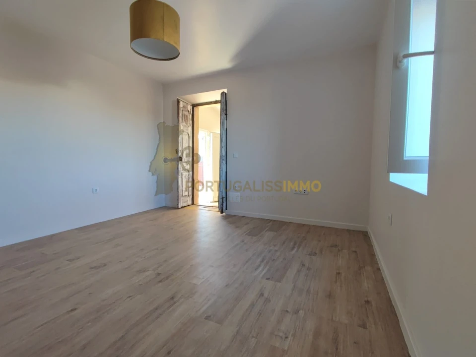 Moradia T3 para Venda em Além da Ribeira e Pedreira Foto 31