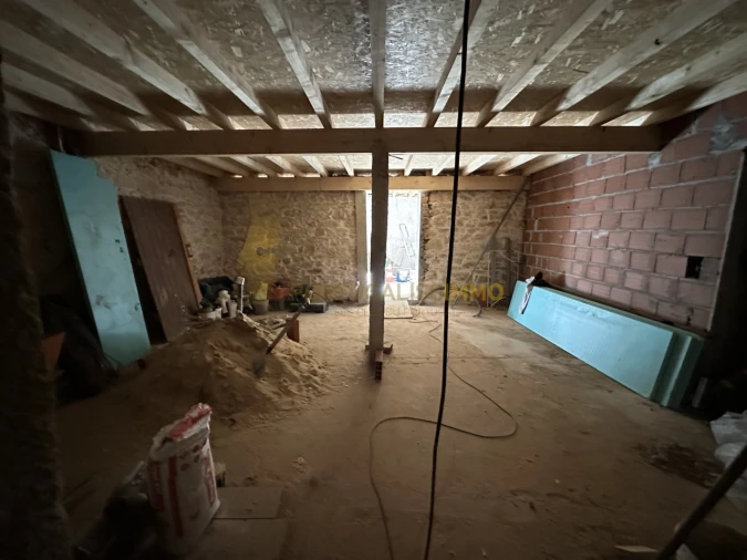 Moradia T3 para Venda em Além da Ribeira e Pedreira Foto 43