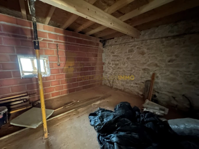 Moradia T3 para Venda em Além da Ribeira e Pedreira Foto 46