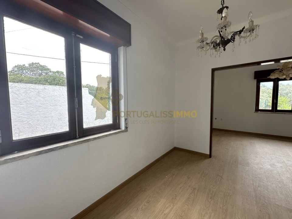 Moradia T3 para Venda em Chãos Foto 4