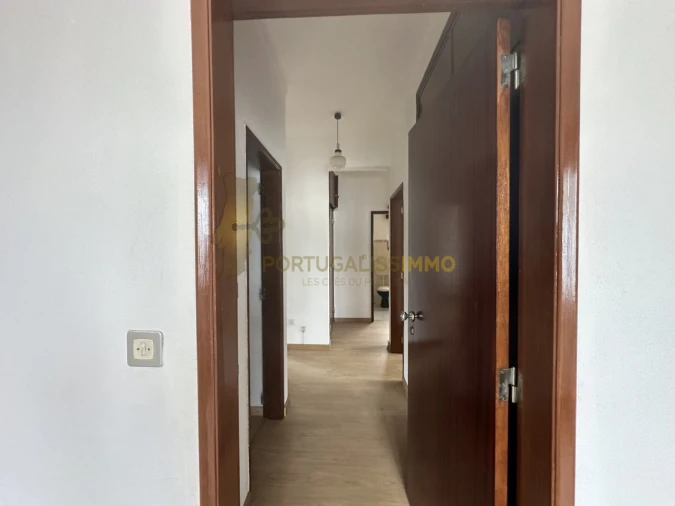 Moradia T3 para Venda em Chãos Foto 8