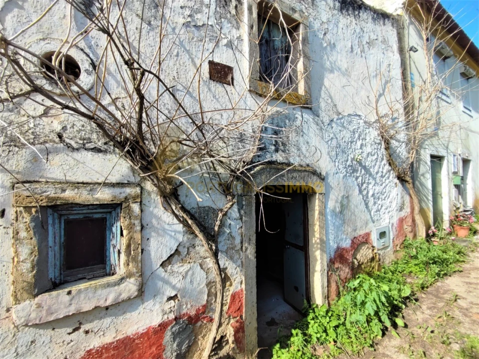 Quinta T3 para Venda em Casais e Alviobeira Foto 7