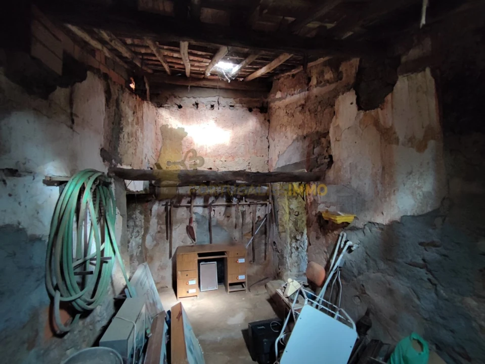 Quinta T3 para Venda em Casais e Alviobeira Foto 11