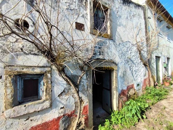 Quinta T3 para Venda em Casais e Alviobeira Foto 7