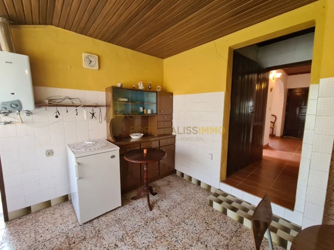 Moradia T2 para Venda em Chãos Foto 7