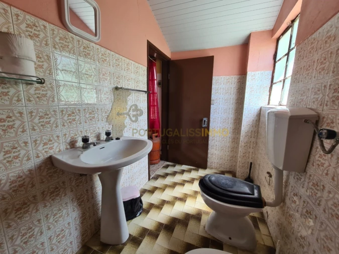 Moradia T2 para Venda em Chãos Foto 9