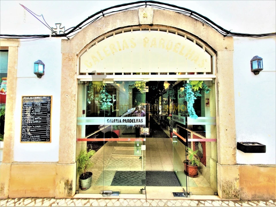 Loja para Arrendamento em São João Baptista e Santa Maria dos Olivais Foto 21