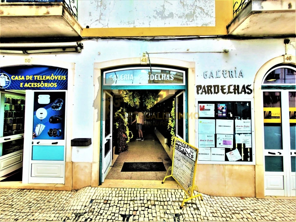 Loja para Arrendamento em São João Baptista e Santa Maria dos Olivais Foto 15