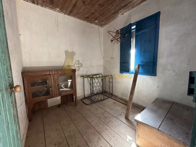 Moradia T2 para Venda em Chãos Foto 11